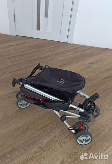 Легкая прогулочная коляска трость Geoby D888