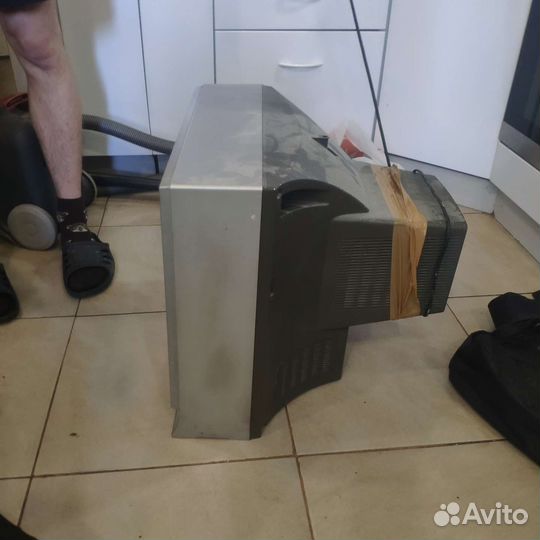 Телевизор рабочий