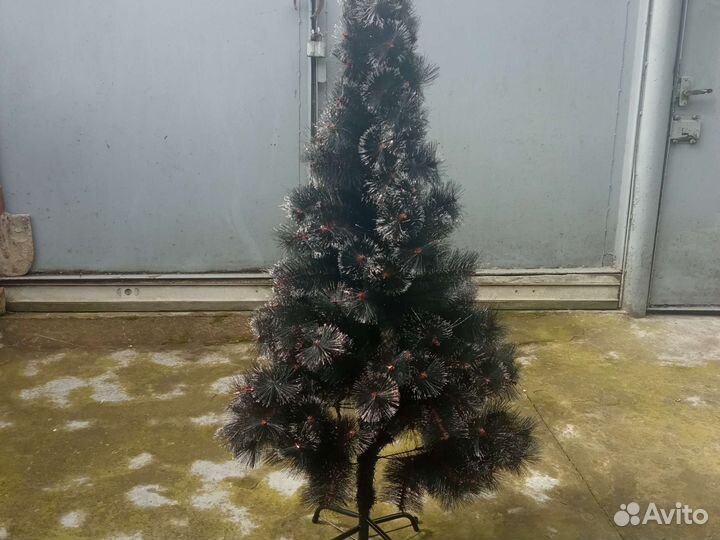 Елка новогодняя