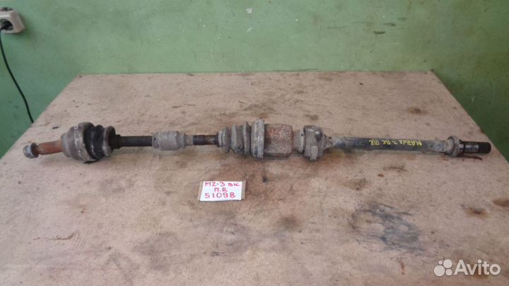 Полуось передняя правая Mazda 3 (BK)
