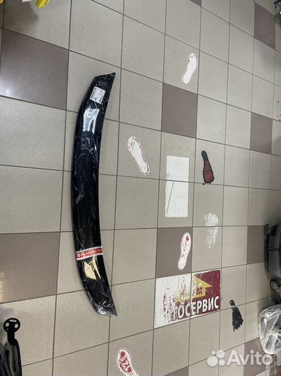 Мухобойка на Lexus GS