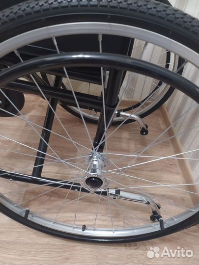 Инвалидная коляска