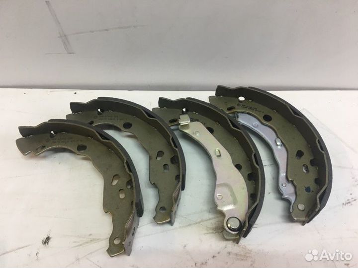 Колодки барабанные Renault Logan 2004 -2016