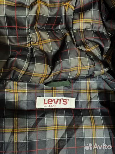 Пуховик Levi's