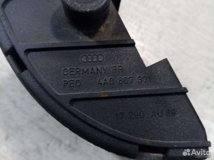 Ручка двери задняя левая Audi А6 С4