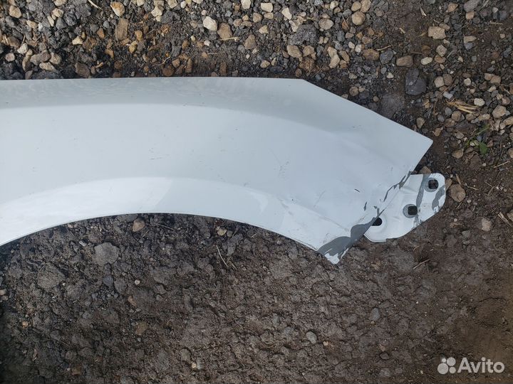 Ford Focus 3 Крыло переднее Правое ориг