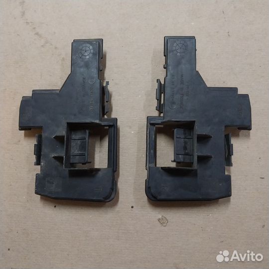 Задние платы в фонари форд мондео 1