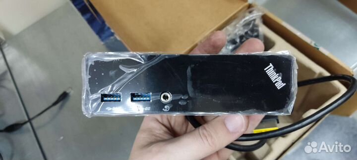 Док станция Lenovo DU9033S1 новая