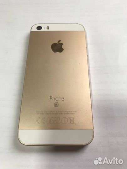 iPhone SE, 64 ГБ