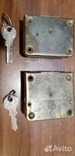 Мебельный замок Польский YETi