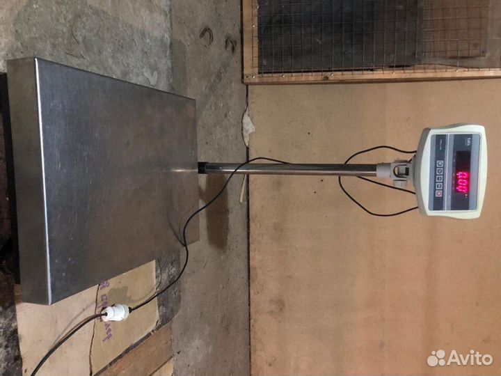 Весы товарные напольные UniGram EB1-150