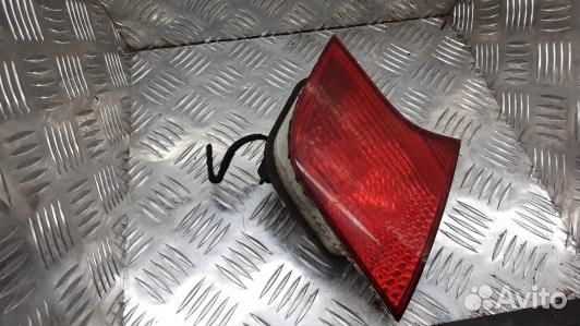 Фонарь левый крышки багажника audi A4 B7 (ENI32HR0