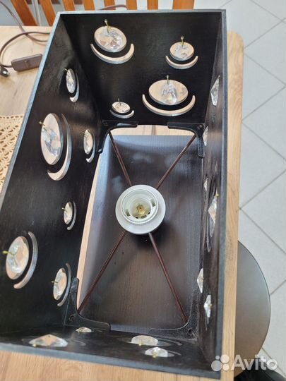 Настольная лампа с кристаллами