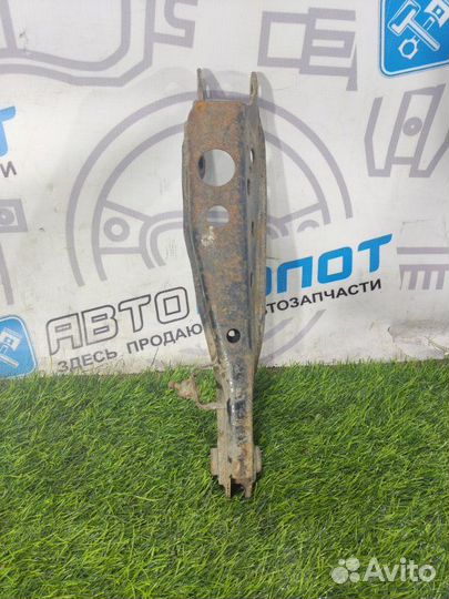 Рычаг задний правый Nissan Murano Z50 VQ35DE 2004