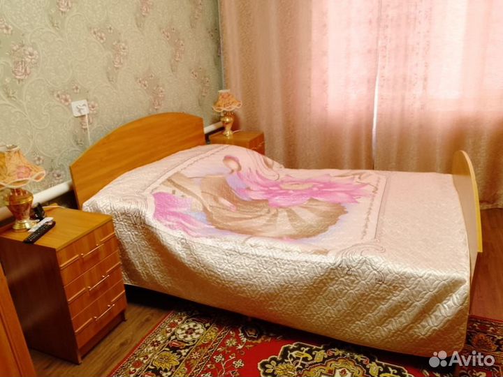 Спальный гарнитур