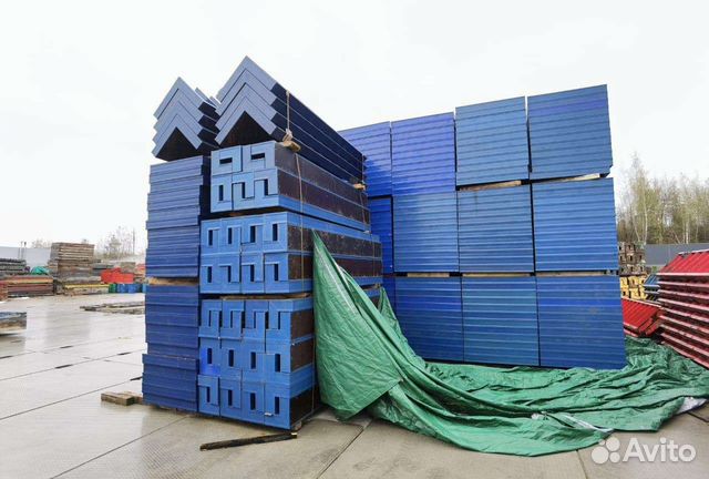 Аренда опалубки, столы каменщика, бадья для бетона