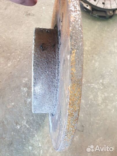 Диск тормозной передний Audi 80 B3, B4