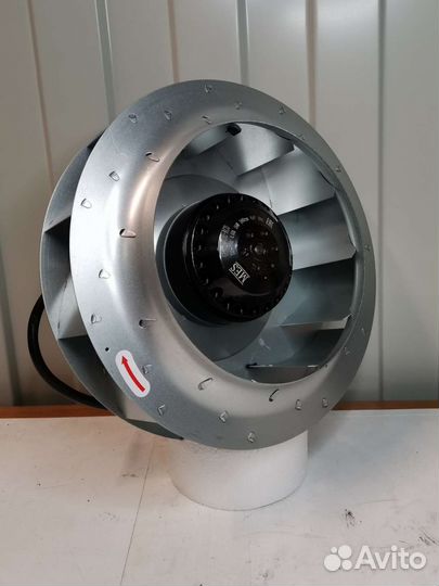 Мотор-колесо для канального вентилятора