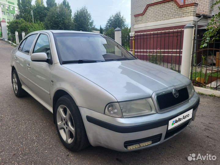 Skoda Octavia 1.6 МТ, 2003, 280 000 км