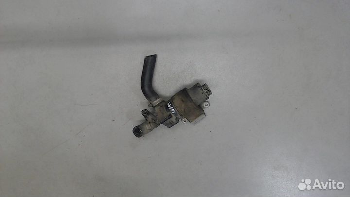 Насос водяной Mercedes E W210, 1996