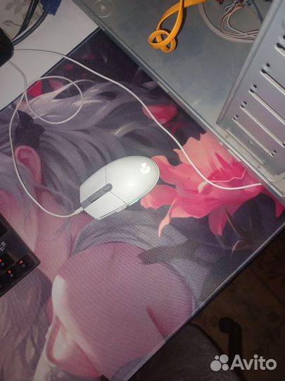 Игровая клавиатура и мышь с наушниками logitech