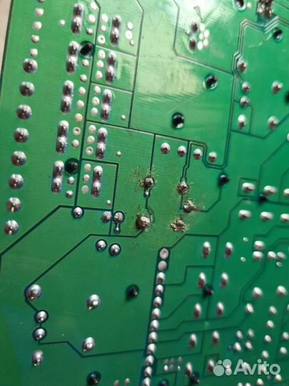 Блок предохранителей Renault Megane 2004