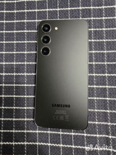 Samsung Galaxy S23, 8/128 ГБ