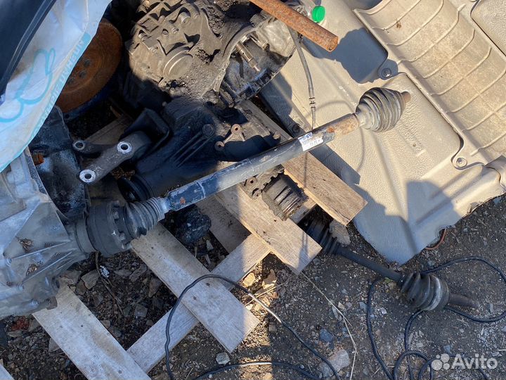 Привод правый vw golf plus 1.6 Bse