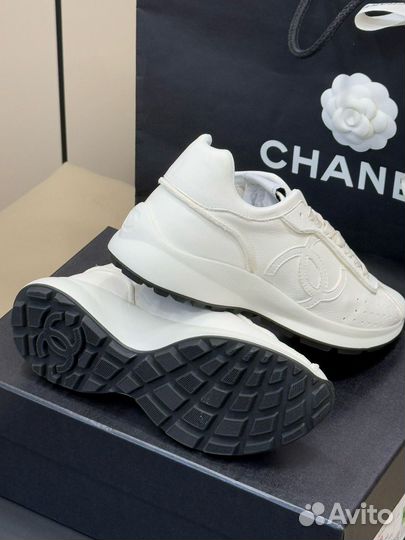 Женские кроссовки chanel