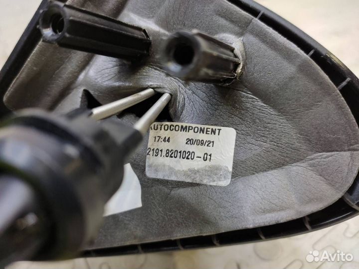 Зеркало правое LADA Granta 2011