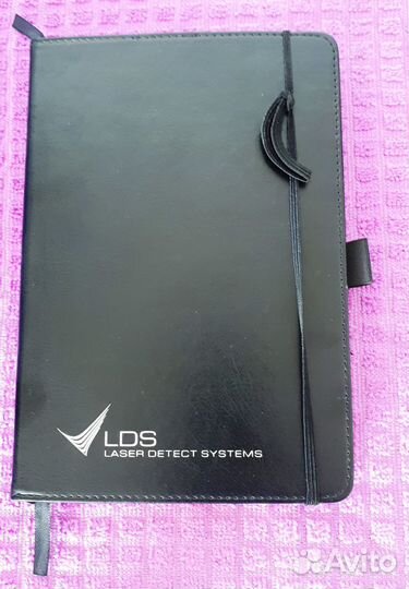 Блокнот новый. Блок прошитый, обложка из эко-кожи