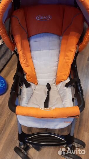 Прогулочная коляска