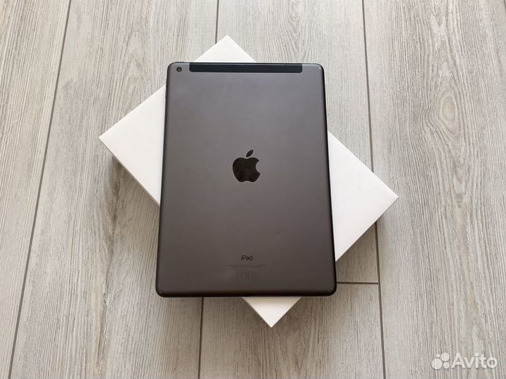 iPad 7 2019 32гб WiFi,Sim