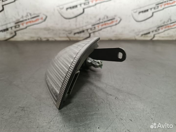 Габарит nissan serena PC24 PNC24 RC24 TC24 TNC24 VC24 VNC24 3437 левый 261354N025 QE175