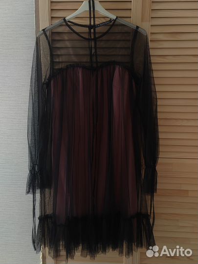 Платье женское