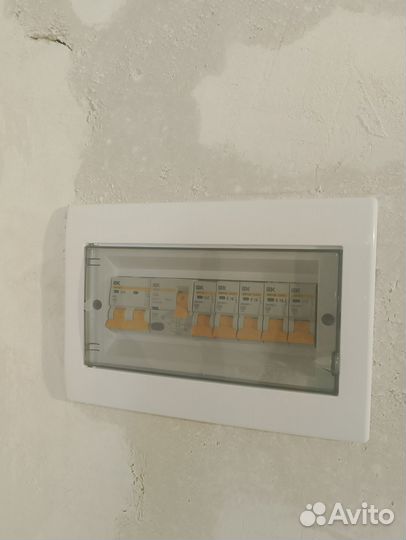 Работа электриком слаботочником