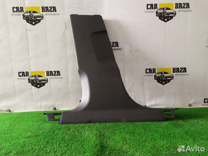 Обшивка центральной стойки левая Audi A4