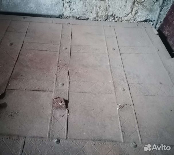 Сундук деревянный старинный