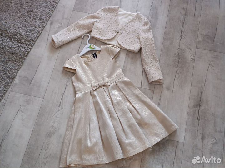 Платье нарядное 122