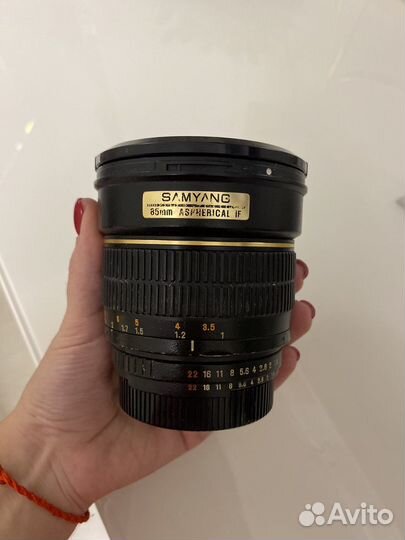 Объектив samyang 85mm