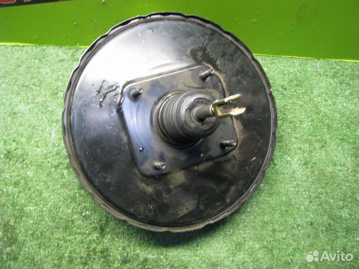 Вакуумный усилитель toyota ACM21W,ACM26W picnic,ip