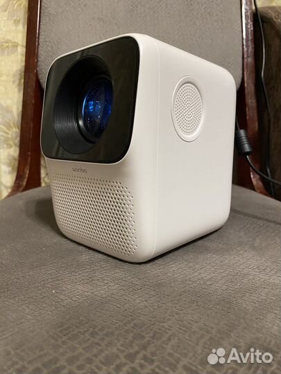 Проэктар Xiaomi Wanbo Projector T2 Max 1080P