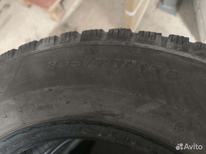 Viatti Brina 205/70 R15C