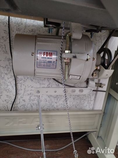 Швейная машинка оверлок бу