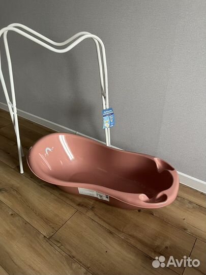 Ванна детская с подставкой