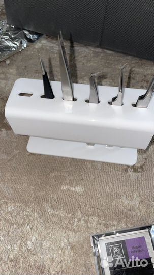 Пинцет для наращивания ресниц