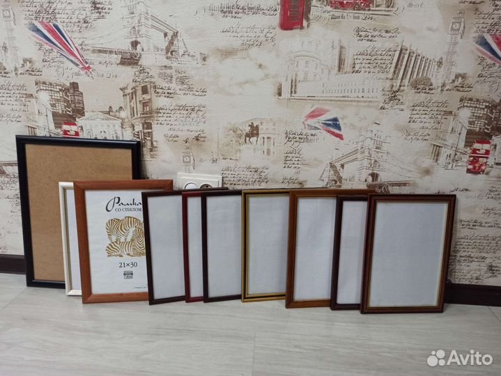 Рамки для фото и картин