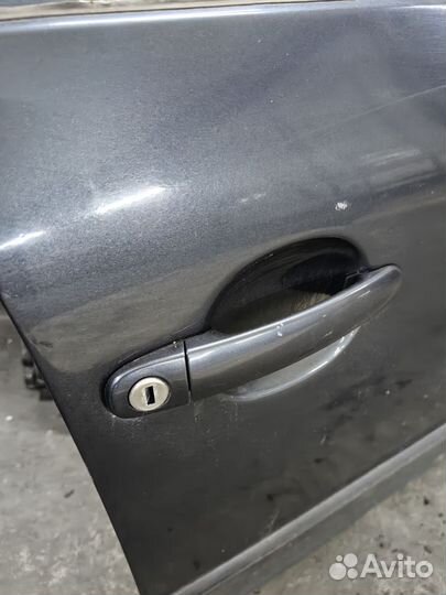 Передняя правая дверь Volkswagen Passat b5