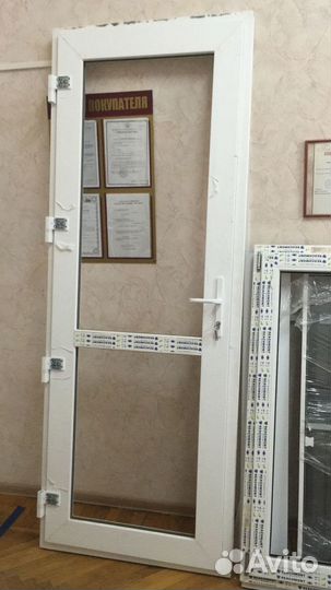 Дверь входная пвх новая