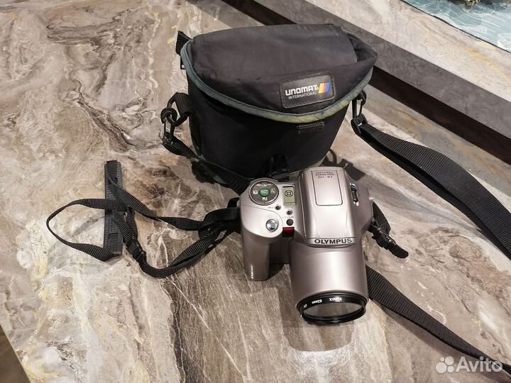 Зеркальный фотоаппарат Olimpus пленочный